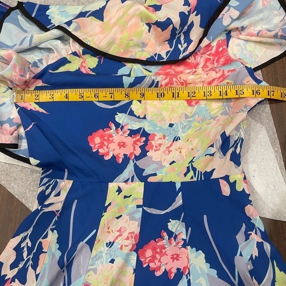Yumi Kim Blue Floral One Shoulder Mini Dress.Size S - Picture 10 of 11